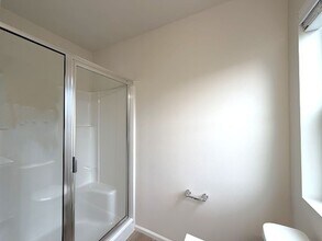 15182 Iverson Lp SE in Yelm, WA - Building Photo - Building Photo