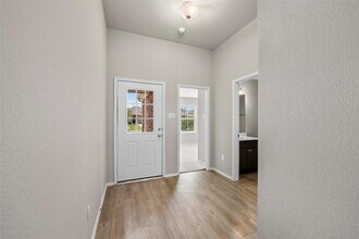 513 Bonnerville Ln in Magnolia, TX - Building Photo - Building Photo