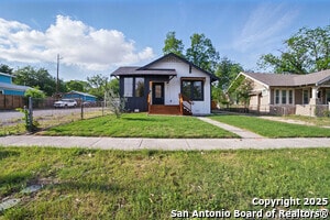property at 727 Hammond Ave