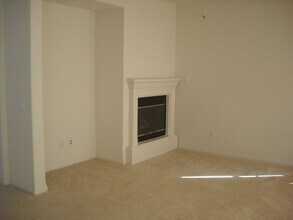 191 Morning Breeze Ln in Port Hueneme, CA - Building Photo - Building Photo