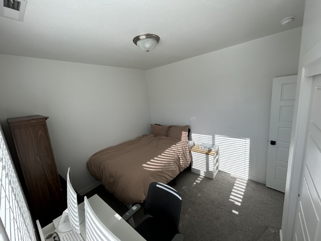 property at 778 W Bronze Leaf Rd