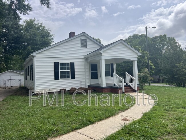 1208 Cloninger Ave in Gastonia, NC - Building Photo - Building Photo