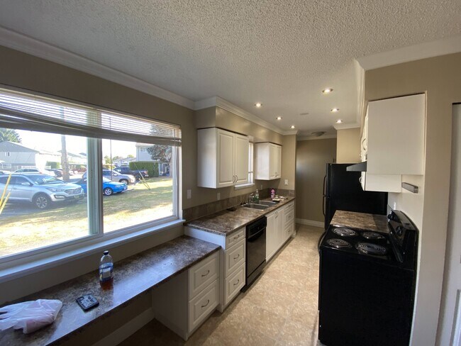 45185-45185 Wolfe Rd in Chilliwack, BC - Building Photo - Building Photo