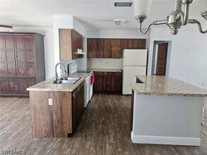 808 Greenwood Ave in Lehigh Acres, FL - Building Photo - Building Photo