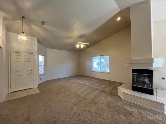 8620 Coppell Ct NE in Albuquerque, NM - Building Photo - Building Photo