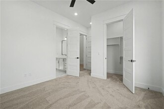 310 Hedge Dr in Centerton, AR - Building Photo - Building Photo