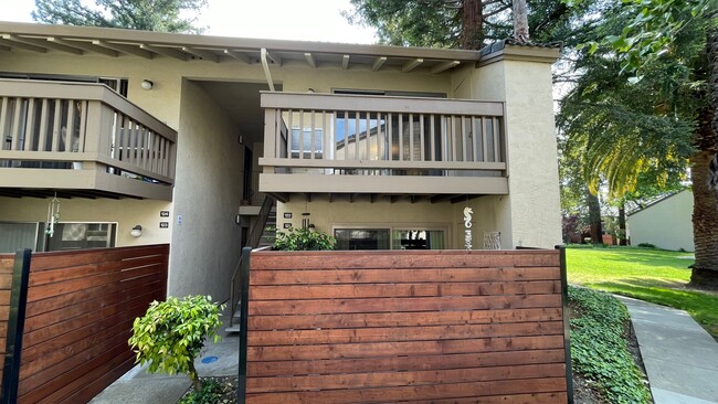 property at 2738 Oak Rd