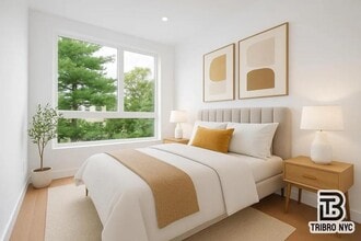 92 Manhattan Ave in Brooklyn, NY - Building Photo - Building Photo