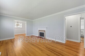 8803 Weldon Dr in Richmond, VA - Foto de edificio - Building Photo