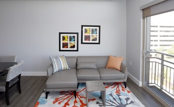 The E'Laan in Indianapolis, IN - Building Photo - Interior Photo