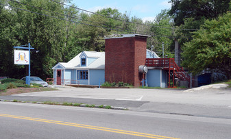 550-560 Washington St Apartments