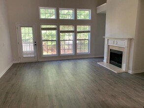 490 Pintail Ct in Suwanee, GA - Building Photo - Building Photo