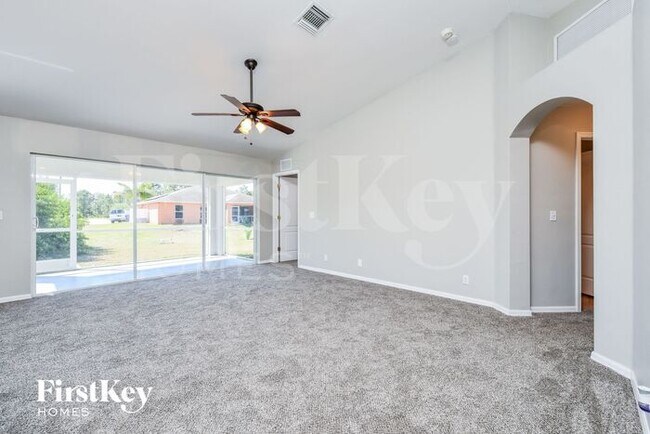 416 Jourferie Rd in Lehigh Acres, FL - Building Photo - Building Photo