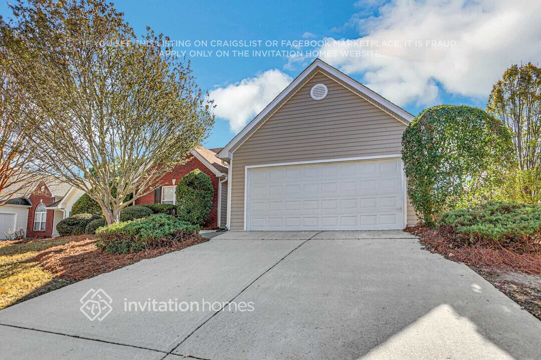 907 Koala St in Lawrenceville, GA - Foto de edificio