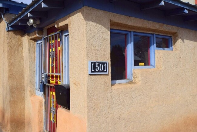 1501 8th St NW in Albuquerque, NM - Building Photo - Building Photo