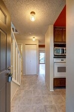 1802 Maple Ln in Kent, WA - Building Photo - Building Photo