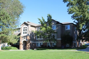 Slate Canyon in Provo, UT - Building Photo