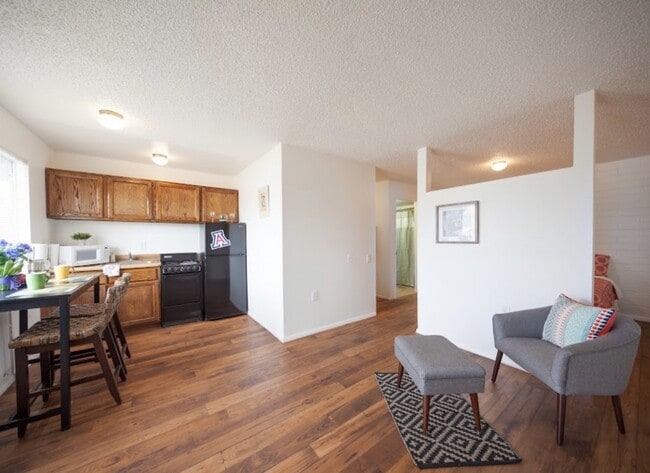 Casa de Caro Apartments