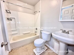 3176 River Rd in Cincinnati, OH - Building Photo - Building Photo