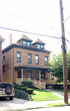Graham House Apartments in Pittsburgh, PA - Foto de edificio - Building Photo