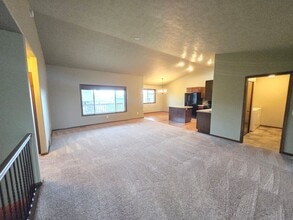 3208 E 3rd St in Sioux Falls, SD - Building Photo - Building Photo