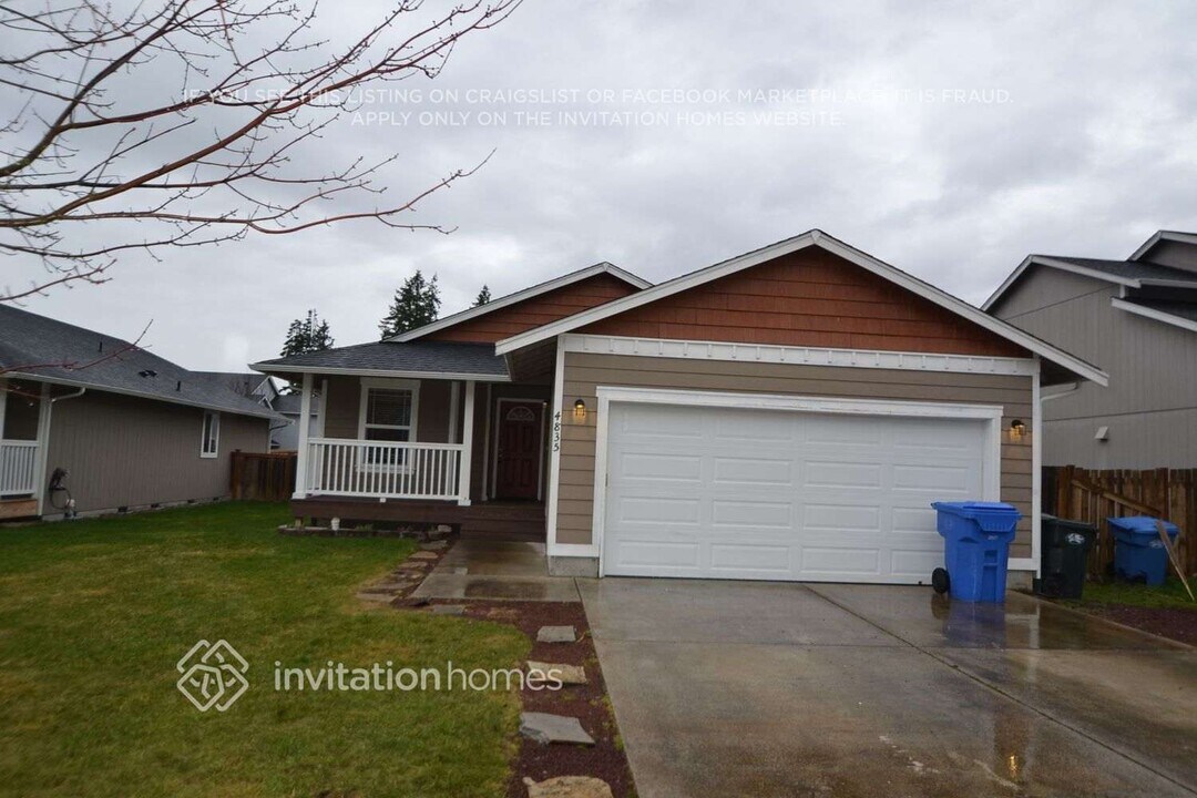 4835 204th St Ct E in Spanaway, WA - Building Photo