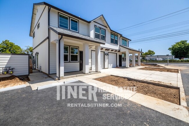 1509 Bell St in Sacramento, CA - Building Photo - Building Photo