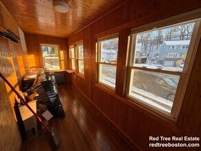 60 Haines St in Medford, MA - Foto de edificio - Building Photo