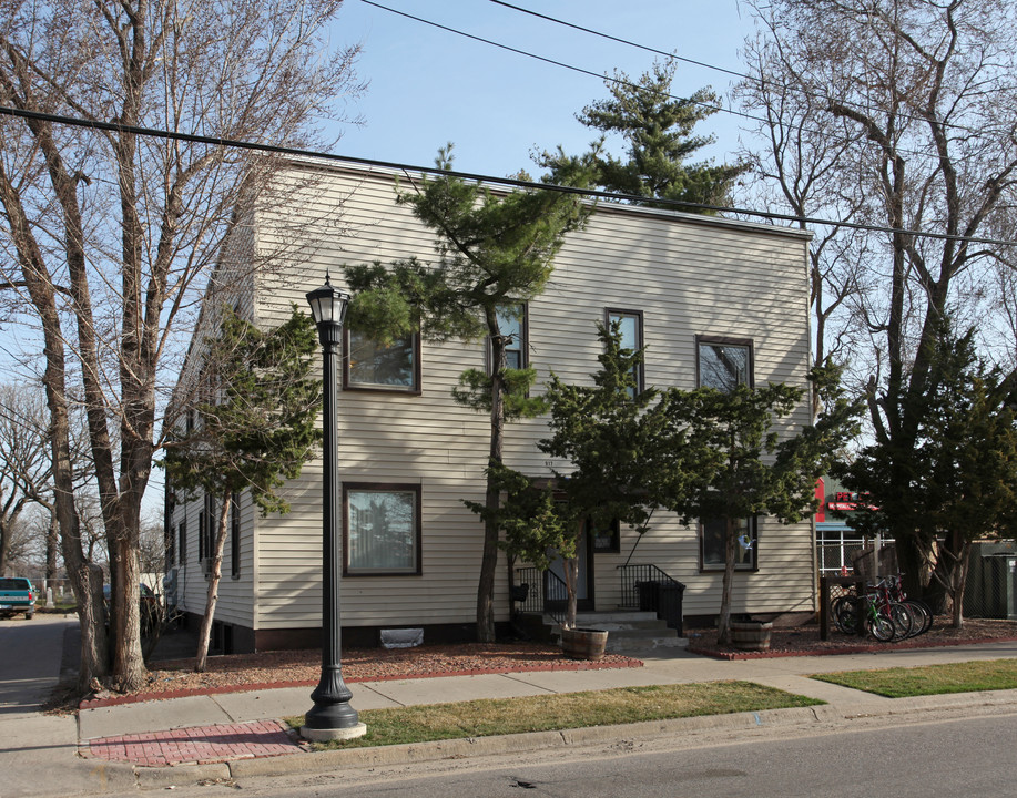 917 27th Ave NE in Minneapolis, MN - Building Photo