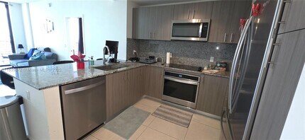 5350 NW 84th Ave in Doral, FL - Building Photo - Building Photo