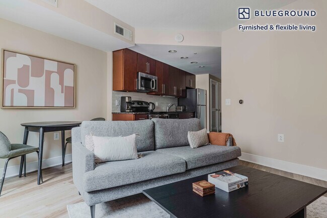 415 L St NW in Washington, DC - Building Photo - Building Photo
