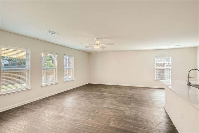 1026 Barrymore Ln in Duncanville, TX - Building Photo - Building Photo