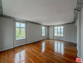 1314 Hayworth Ave in West Hollywood, CA - Foto de edificio - Building Photo