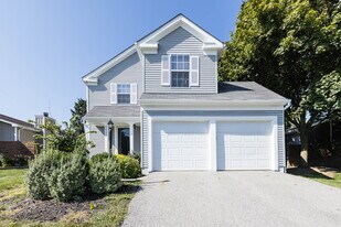 2439 Sutter Pkwy in Dublin, OH - Building Photo