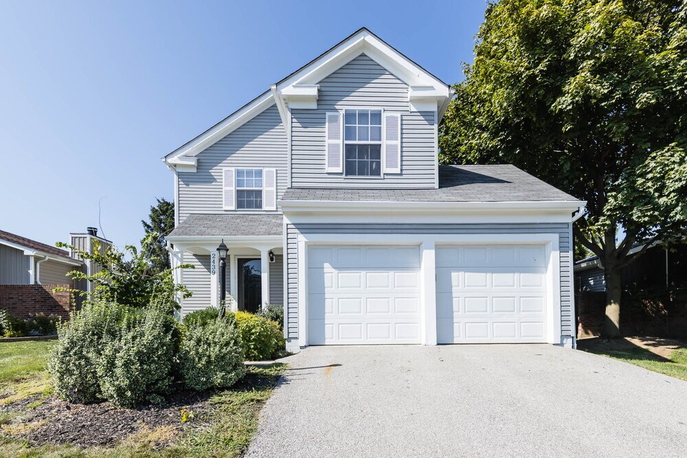 2439 Sutter Pkwy in Dublin, OH - Building Photo