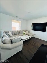 3284 Viola Hls Ave in Henderson, NV - Building Photo - Building Photo