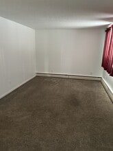 3607 118 Ave NW in Edmonton, AB - Building Photo - Building Photo