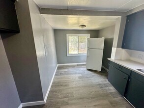 323 Belden Ave SE in Canton, OH - Building Photo - Building Photo