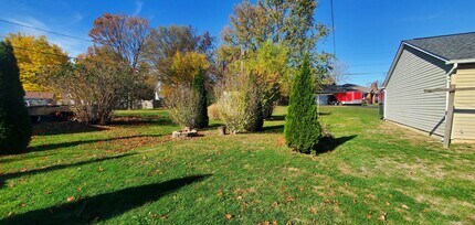 310 Western Ave in Brookville, OH - Building Photo - Building Photo