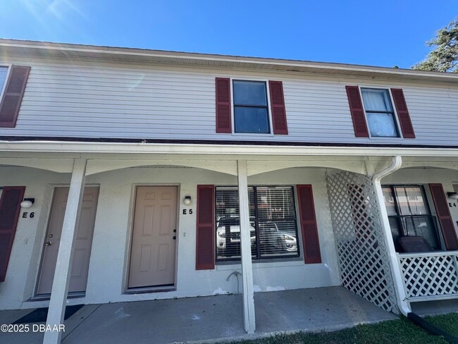 property at 980 Canal View Blvd