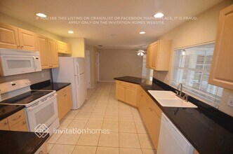 130 NE Madison Cir N in St. Petersburg, FL - Building Photo - Building Photo