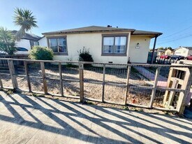 4000 Nevin Ave in Richmond, CA - Building Photo