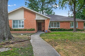 7223 Alderney Dr in Houston, TX - Building Photo - Building Photo