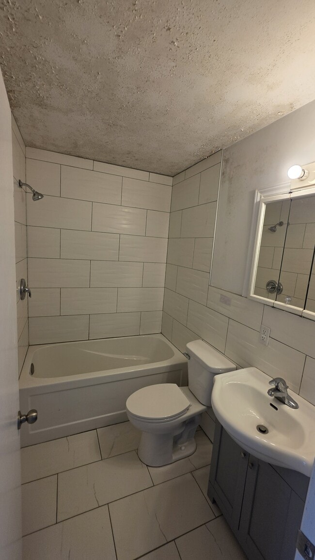 81 Killam Dr in Moncton, NB - Building Photo - Building Photo