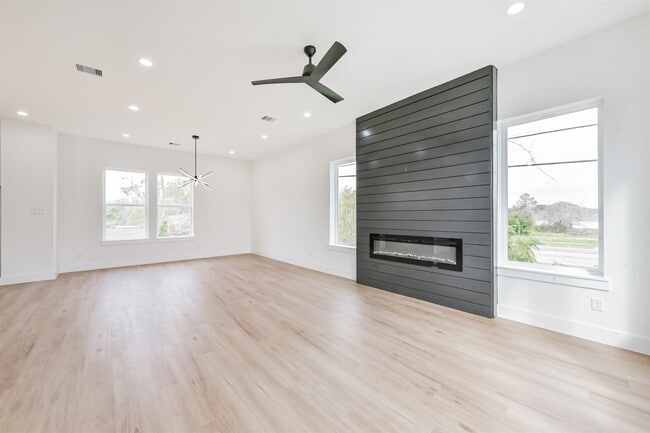 property at 3808 Ennis St