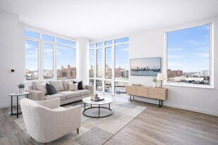 1524 Sheepshead Bay Rd in Brooklyn, NY - Building Photo