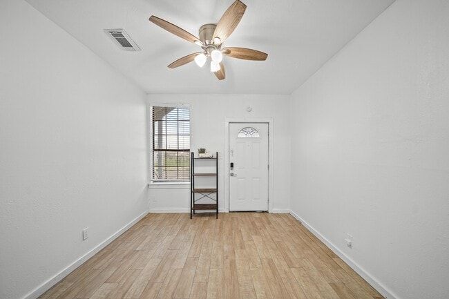 701 28th St in Galveston, TX - Building Photo - Building Photo