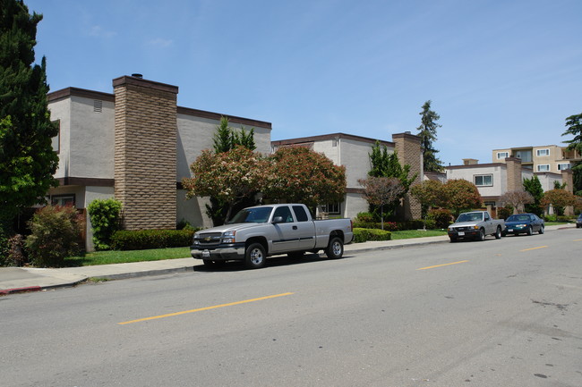 1-199 Castro St in San Leandro, CA - Building Photo - Building Photo