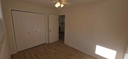 445 W 37th St, Unit 2 in Chicago, IL - Building Photo - Building Photo