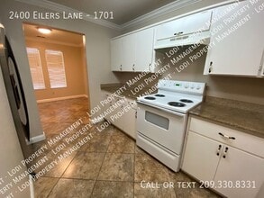 2400 Eilers Ln in Lodi, CA - Building Photo - Building Photo